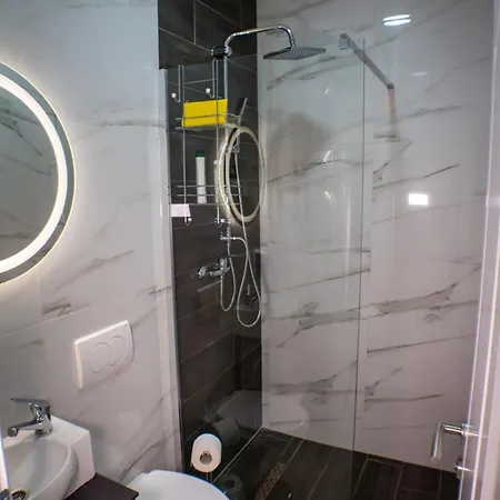 Sunny Corner Apartament