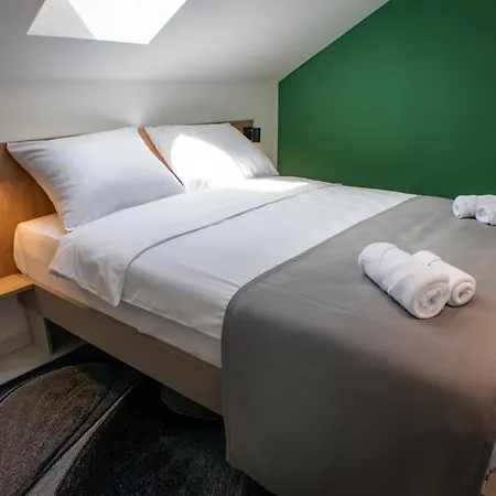 Sunny Corner * Visoko