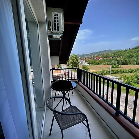 Sunny Corner Apartment Visoko